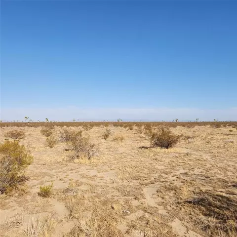 123 Wilson Ranch Rd, Phelan, CA 92371