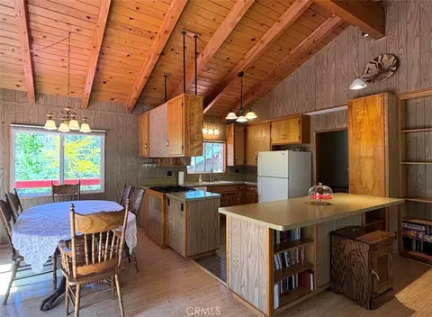 Kitchen - 5746 Elm, Wrightwood, CA 92397 photo 2 of 3