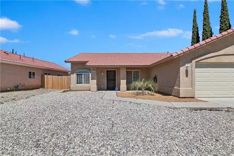 Exterior - 10312 Primrose, Hesperia, CA 92345 photo 4 of 11