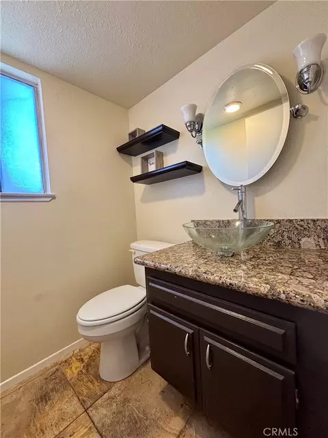 Bath - 5715 Favela, Riverside, CA 92509 photo 1 of 3