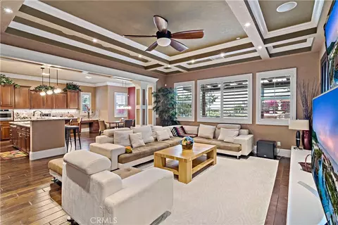 Living - 689 Crystal Mtn, Riverside, CA 92506 photo 4 of 4