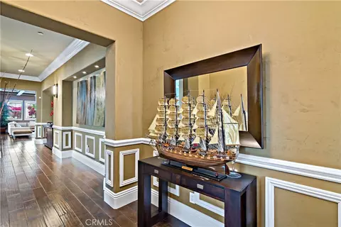 Entry Way - 689 Crystal Mtn, Riverside, CA 92506 photo 2 of 6