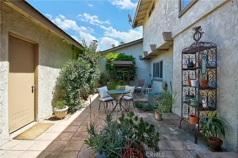 Exterior - 6618 Wintertree Dr, Riverside, CA 92506 photo 6 of 14