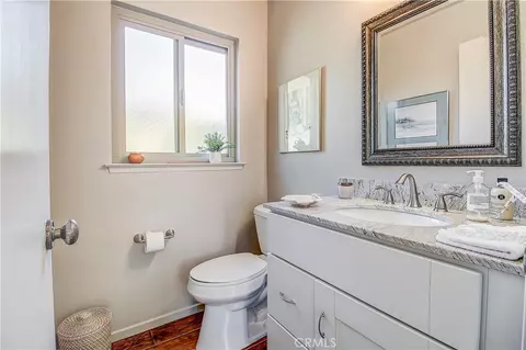 Bath - 6618 Wintertree Dr, Riverside, CA 92506 photo 1 of 3
