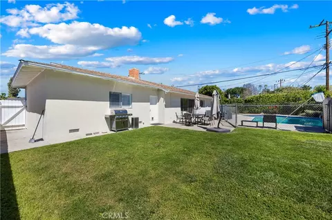 Exterior - 1870 Burch Ave, Simi Valley, CA 93063 photo 5 of 9