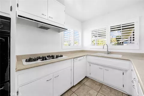 Kitchen - 1870 Burch Ave, Simi Valley, CA 93063 photo 2 of 2
