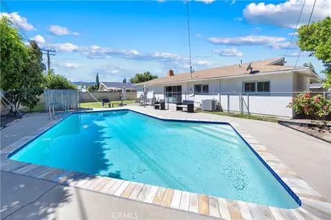 Exterior - 1870 Burch Ave, Simi Valley, CA 93063 photo 8 of 9
