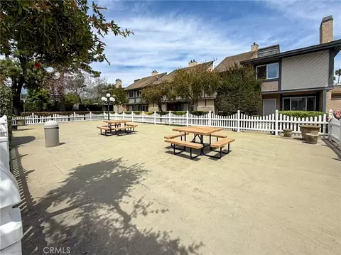 Exterior - 579 W 9th, Upland, CA 91786 photo 4 of 6