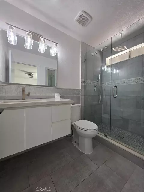 Bath - 11542 Cornell, Riverside, CA 92507 photo 2 of 3