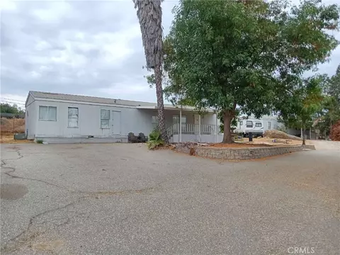 18420 Decker, Perris, CA 92570 photo 9