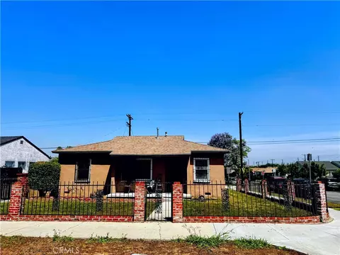 1851 W 96 St, Los Angeles, CA 90047