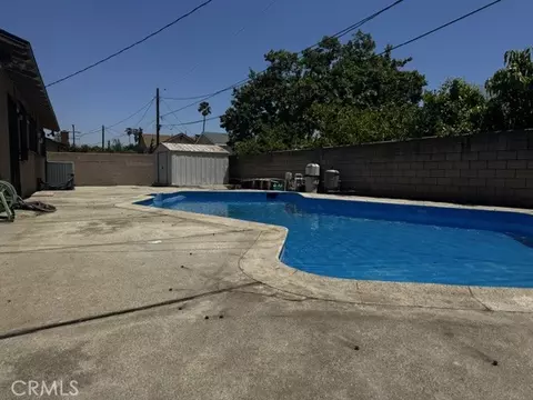 Exterior - 2731 W Victoria St, Rialto, CA 92376 photo 10 of 12