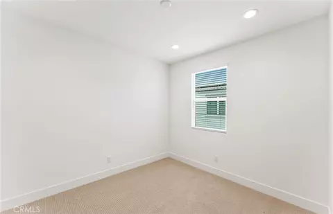 102 Sorrel Ct, Burbank, CA 91506 photo 28