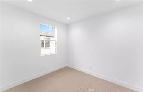 Bedroom - 102 Sorrel Ct, Burbank, CA 91506 photo 6 of 6