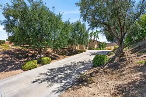 Exterior - 7452 Breckenridge Dr, Riverside, CA 92506 photo 1 of 20