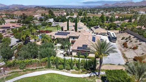 View/Area - 7452 Breckenridge Dr, Riverside, CA 92506 photo 1 of 9