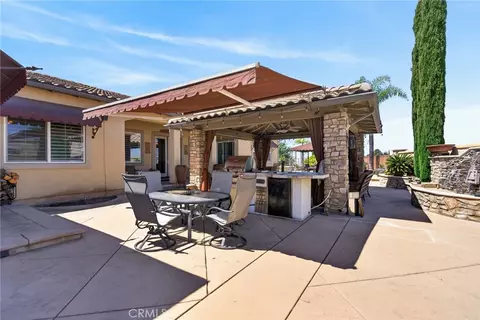 Exterior - 7452 Breckenridge Dr, Riverside, CA 92506 photo 9 of 20