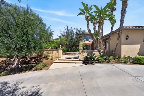 Exterior - 7452 Breckenridge Dr, Riverside, CA 92506 photo 17 of 20