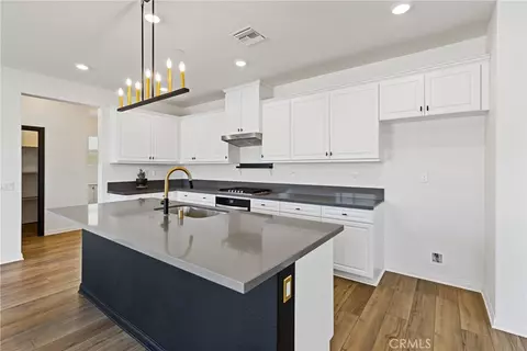 30348 Cedar Creek Way, Homeland, CA 92548
