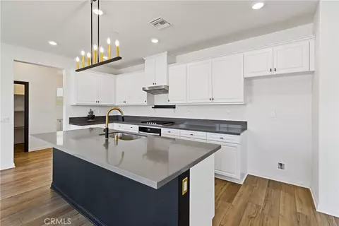 30348 Cedar Creek Way, Homeland, CA 92548