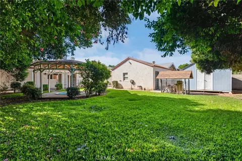 Exterior - 9145 Garfield St, Riverside, CA 92503 photo 7 of 10