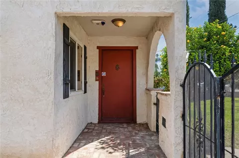 Entry Way - 9145 Garfield St, Riverside, CA 92503 photo 1 of 2