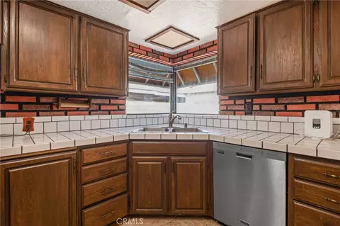 Kitchen - 9145 Garfield St, Riverside, CA 92503 photo 2 of 5