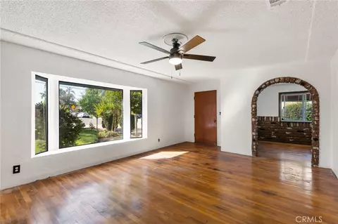 9145 Garfield St, Riverside, CA 92503 photo 6