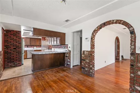 9145 Garfield St, Riverside, CA 92503 photo 7