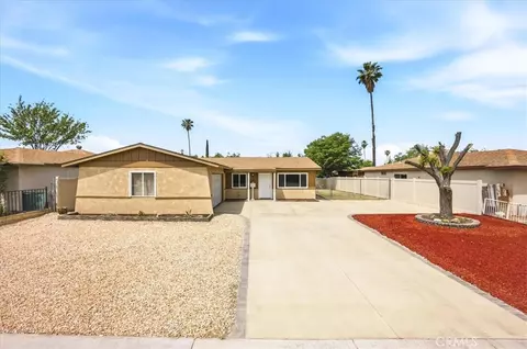 26453 Columbia, Hemet, CA 92544