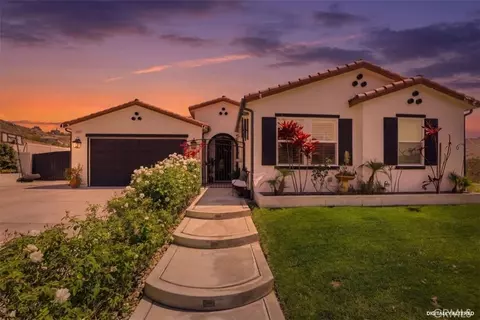 Exterior - 7528 Haystack Loop, Riverside, CA 92507 photo 1 of 18