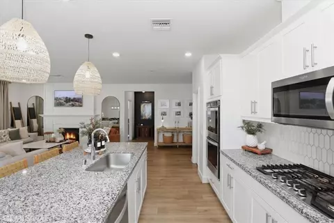 Entry Way - 7528 Haystack Loop, Riverside, CA 92507 photo 7 of 8