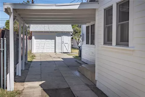 Exterior - 2863 N E, San Bernardino, CA 92405 photo 5 of 9