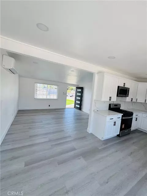 9314 Martha, Riverside, CA 92503 photo 6