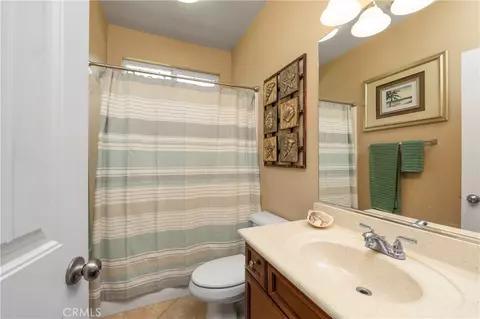 Bath - 15104 Whitegate, Fontana, CA 92336 photo 6 of 7