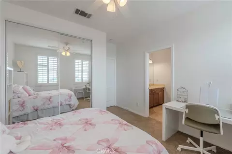 Bedroom - 15104 Whitegate, Fontana, CA 92336 photo 4 of 7