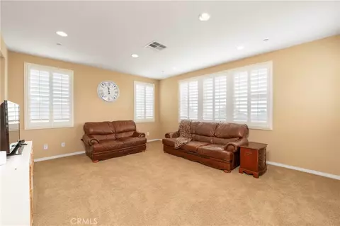 Living - 15104 Whitegate, Fontana, CA 92336 photo 4 of 4