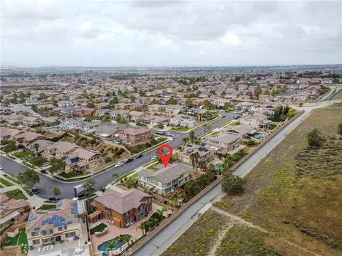 View/Area - 15104 Whitegate, Fontana, CA 92336 photo 6 of 9