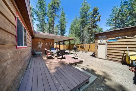 Exterior - 1004 Wendy Ave, Big Bear City, CA 92314 photo 10 of 14