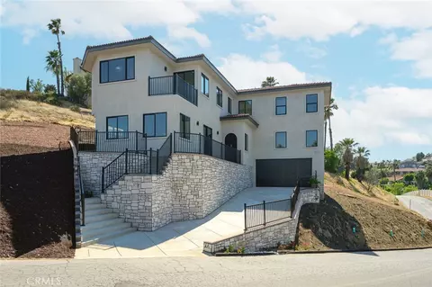 16515 Canyon Rdg, Riverside, CA 92503
