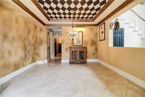 Entry Way - 14182 Crystal Vw, Riverside, CA 92508 photo 3 of 5