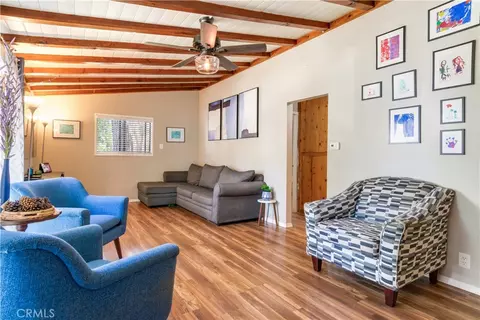 Living - 279 Forest Cir, Crestline, CA 92325 photo 2 of 3
