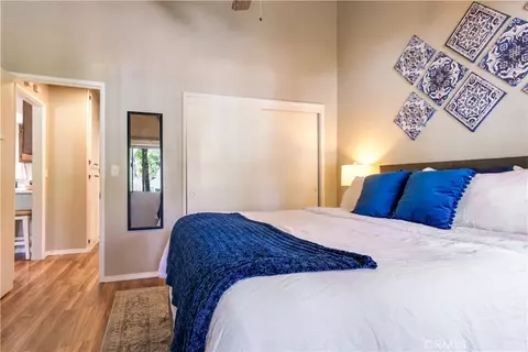 Bedroom - 279 Forest Cir, Crestline, CA 92325 photo 2 of 4