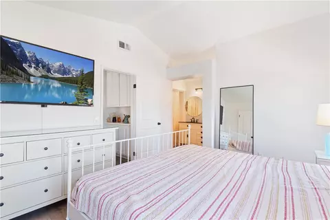 Bedroom - 274 Morning Sky, Perris, CA 92571 photo 2 of 5
