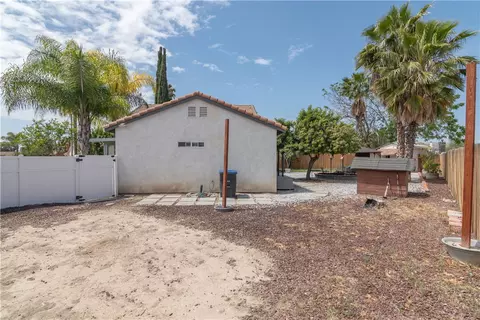 Exterior - 274 Morning Sky, Perris, CA 92571 photo 13 of 18
