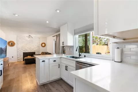 Kitchen - 274 Morning Sky, Perris, CA 92571 photo 2 of 3