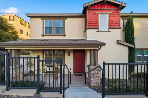 3972 Boulder Dr, Jurupa Valley, CA 92509