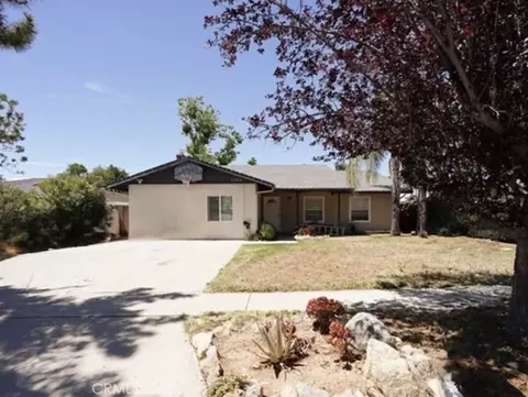 11764 Sutter Ave, Yucaipa, CA 92399