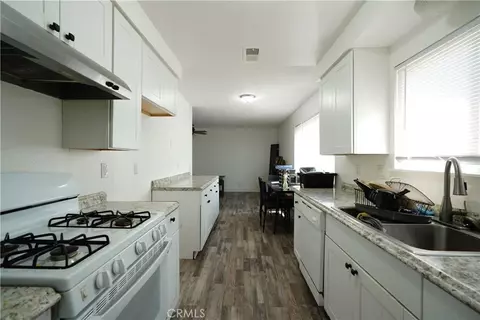 11764 Sutter Ave, Yucaipa, CA 92399 photo 4