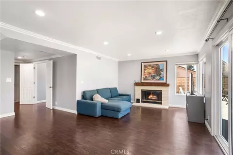 Living - 282 Port Royal, Riverside, CA 92506 photo 4 of 5